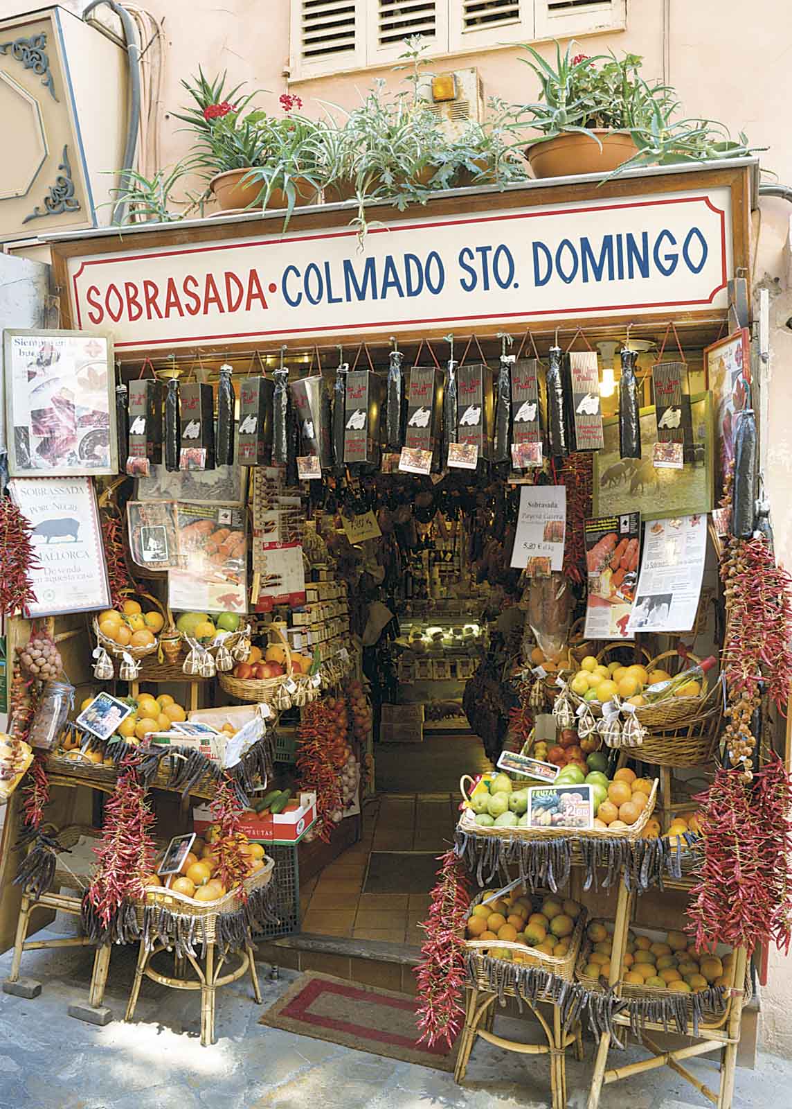 ocal shop in the historic City Centre, Palma, Mallorca, Spain.
