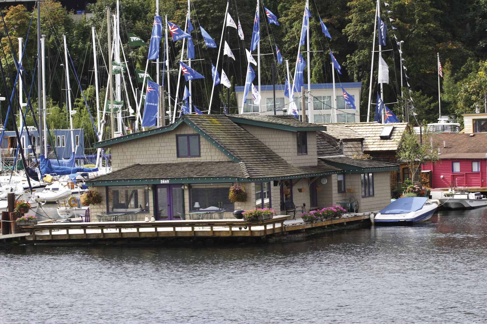 Floating Home used in Sleepless in Seattle