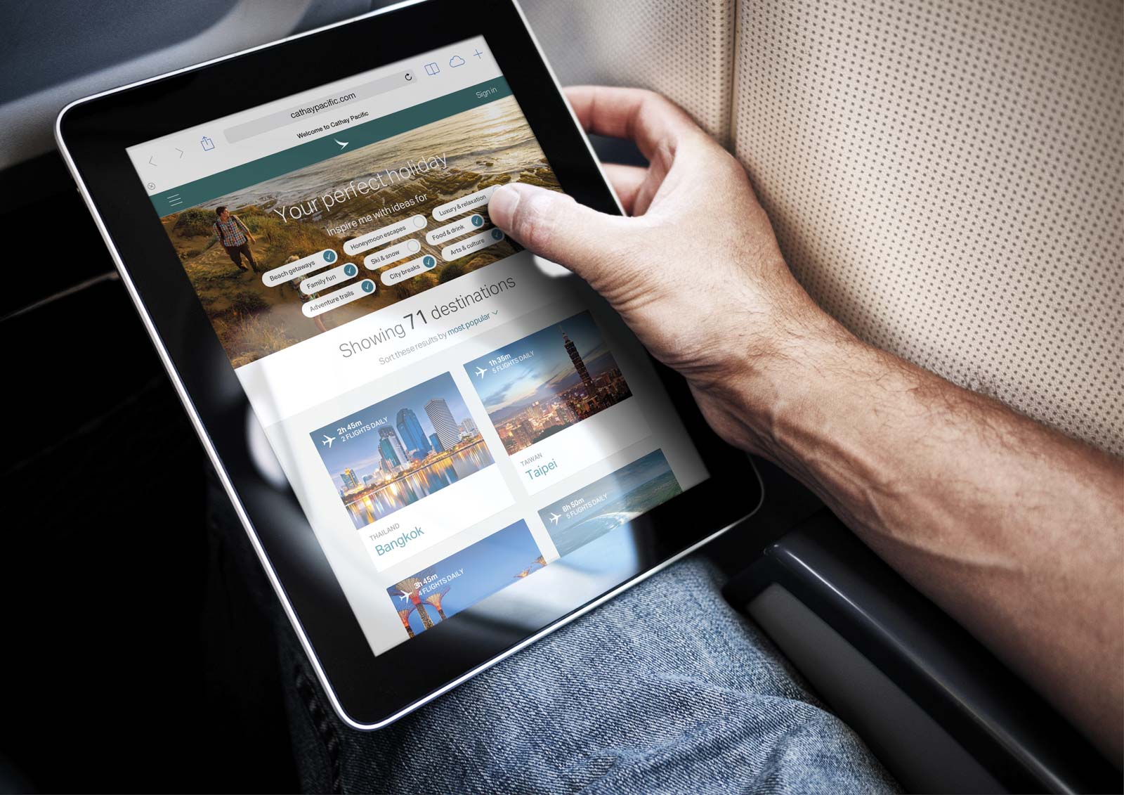 Cathay Pacific rolls out wi-fi on planes