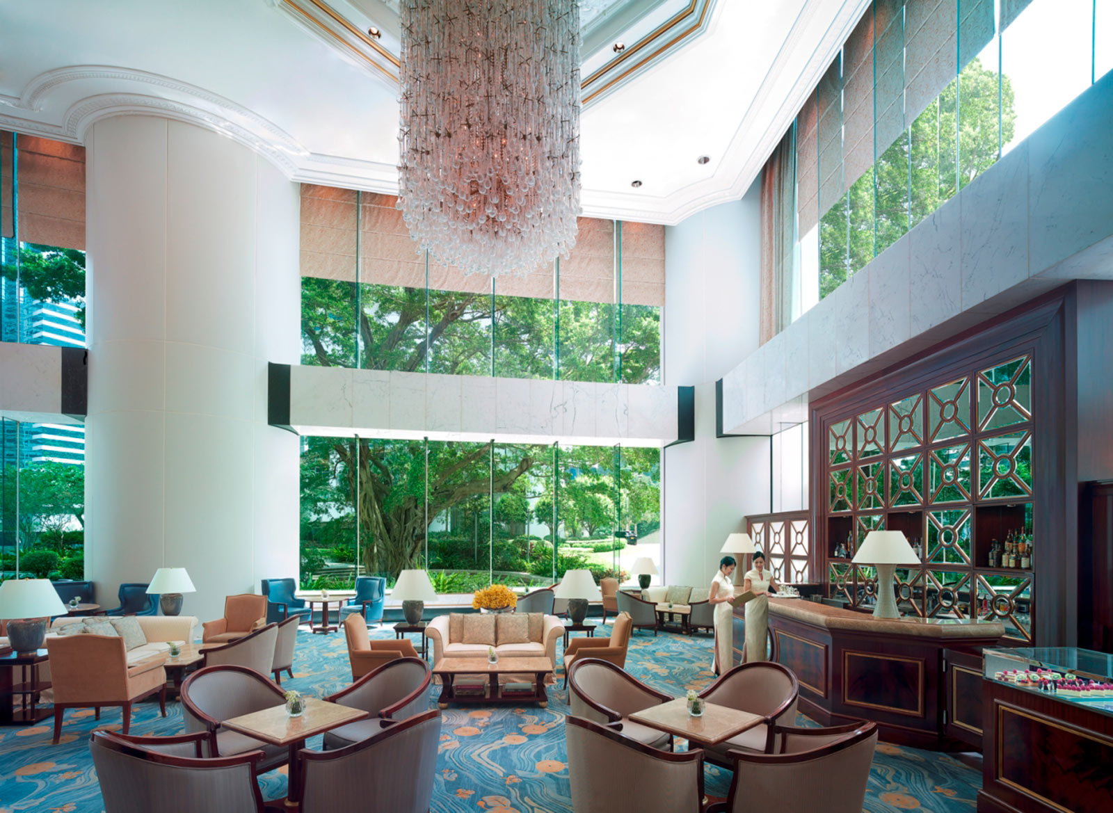 Island-Shangrila-Hong-Kong-Hotel-Lobby-Lounge