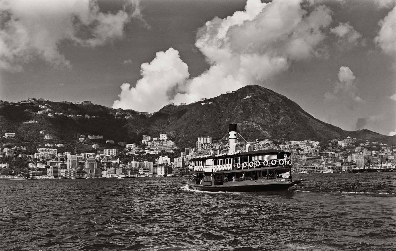Photo of Star Ferry crossing Victoria Harbour taken by Lee Fook
