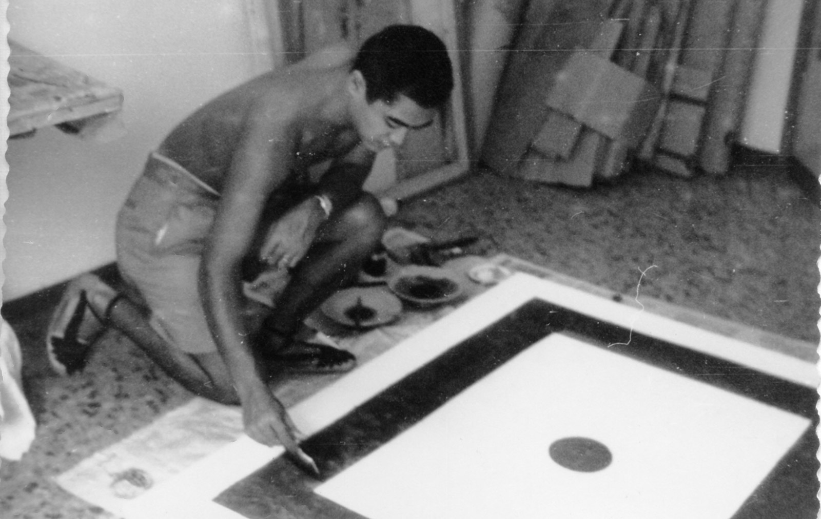 Hsiao-Chin-painting-Tao-in-his-studio-in-Milan-1962