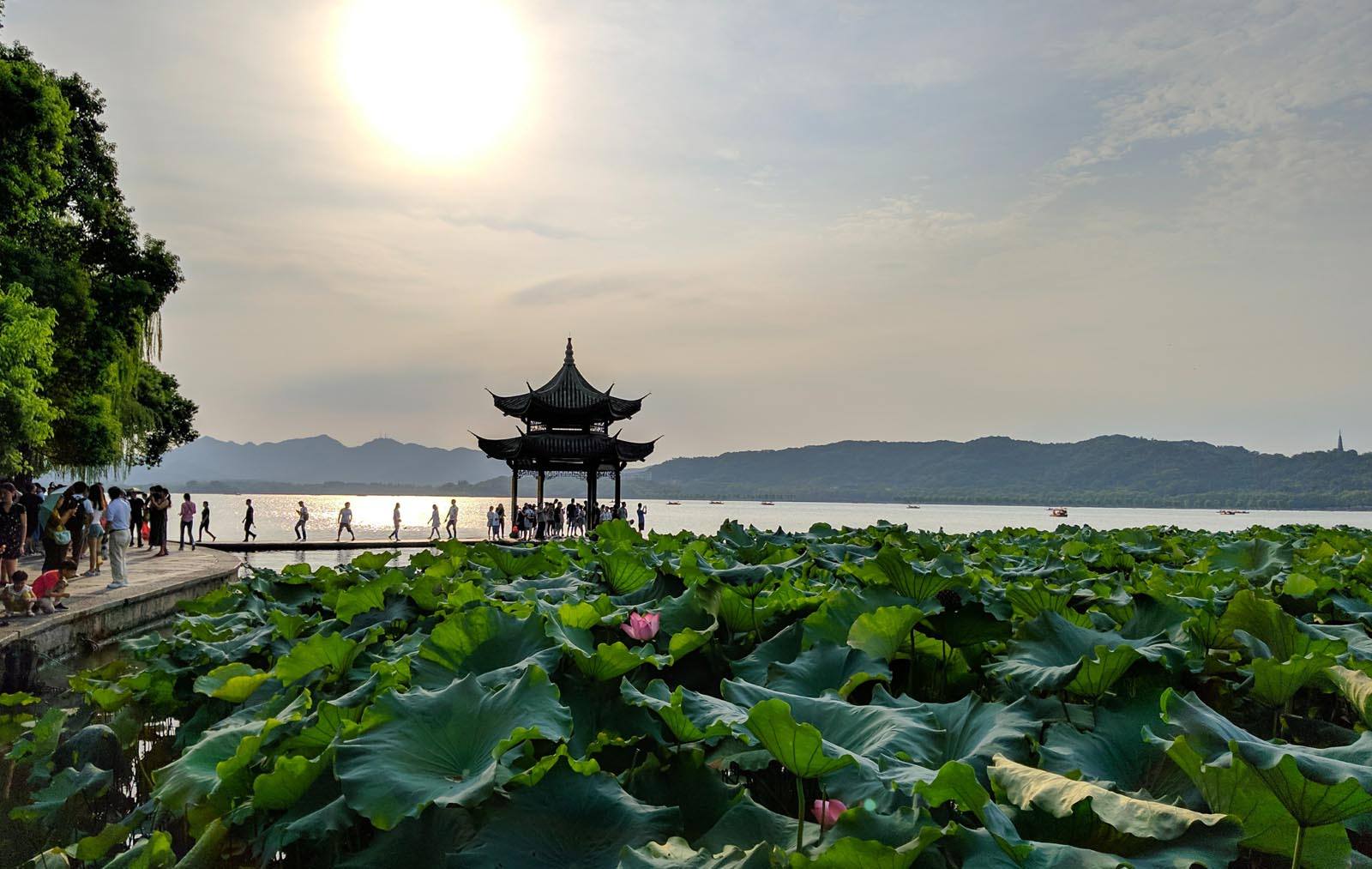 Hangzhou sunset lakeside view