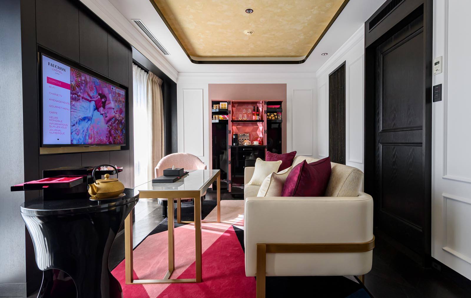 Each room at Fauchon L’Hotel Kyoto comes with a Gourmet Bar of complimentary treats