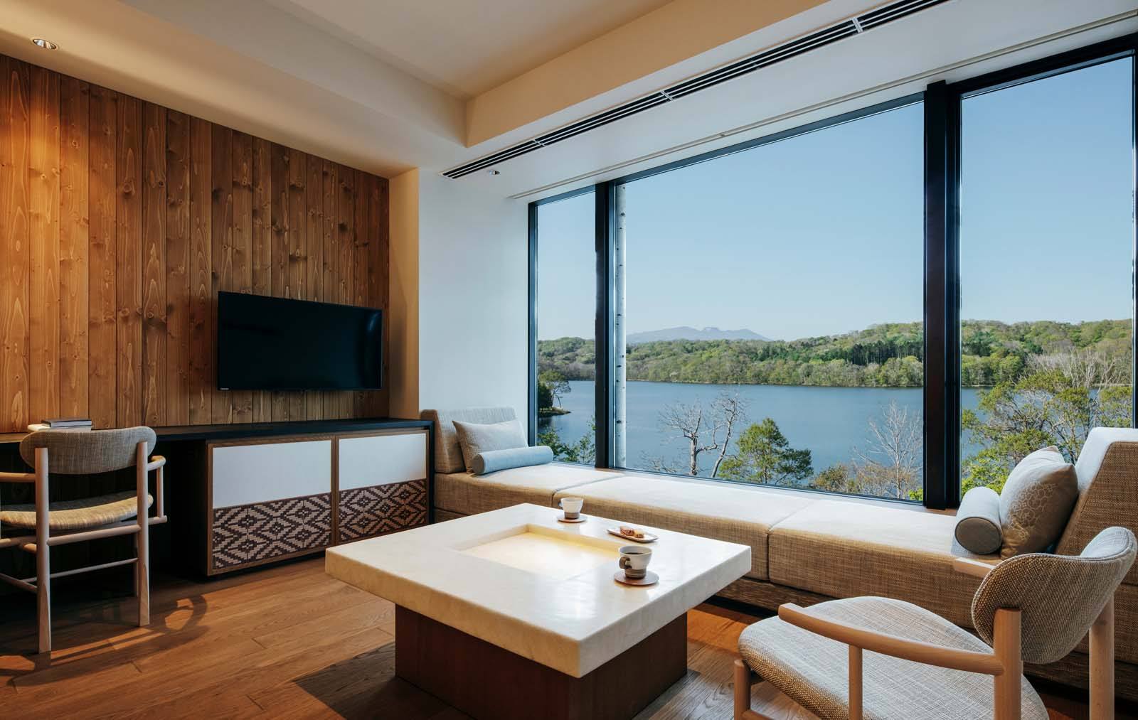 Hoshino Resorts KAI Poroto guest room overlooking lake